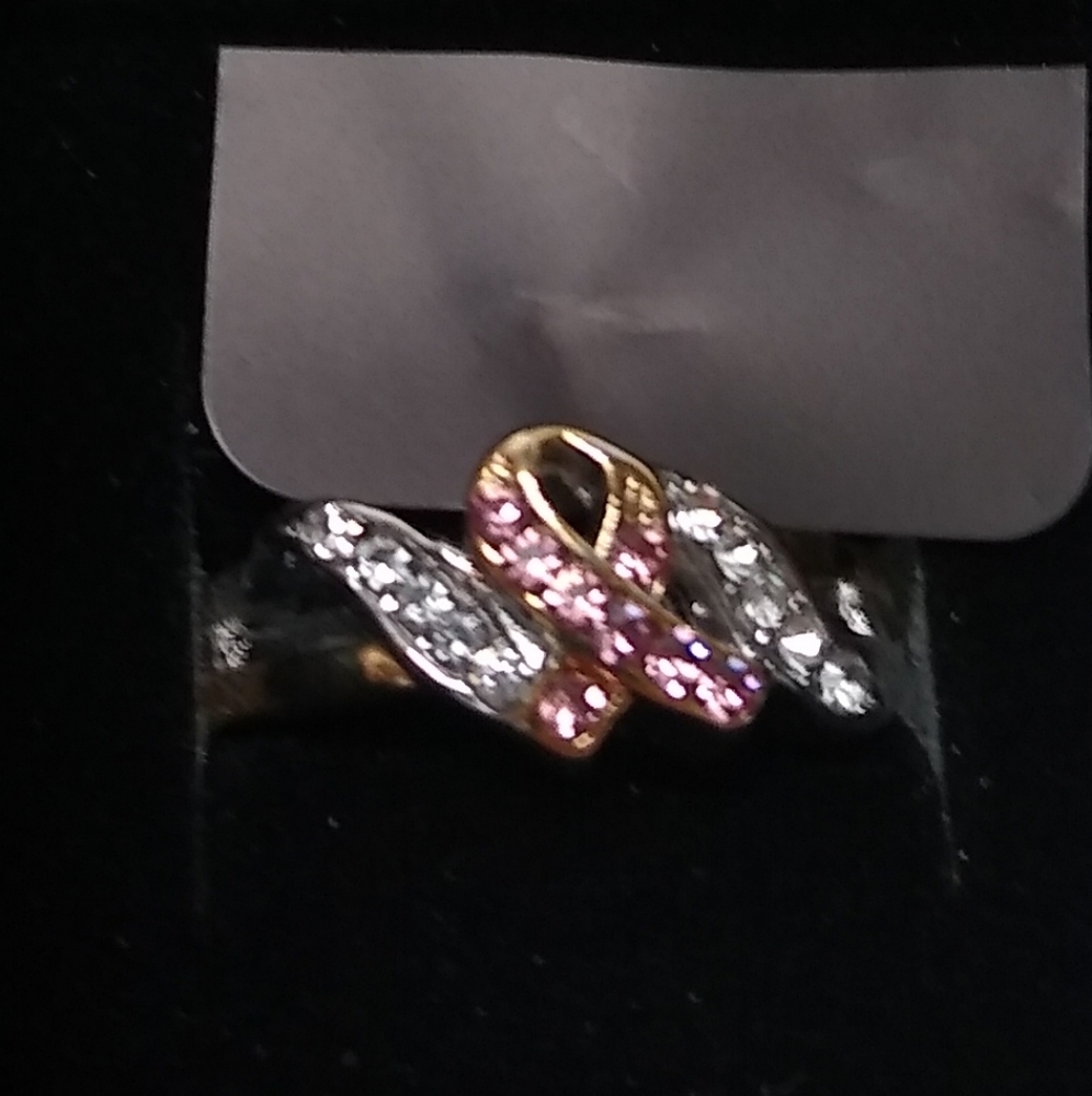 NWT PINK AND WHITE TOPAZ HOPE RING